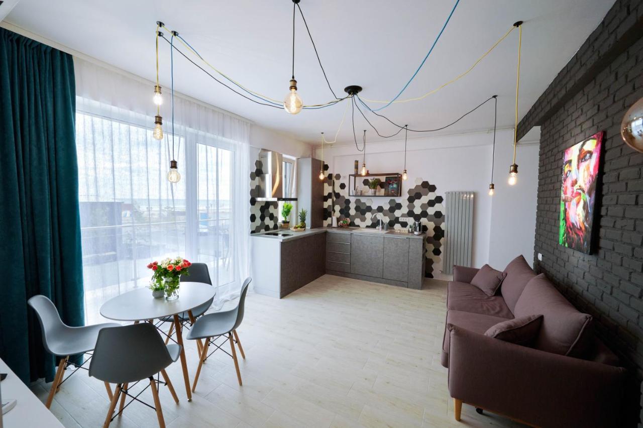 Апартаменти Little Loft No8 Неводарі Екстер'єр фото